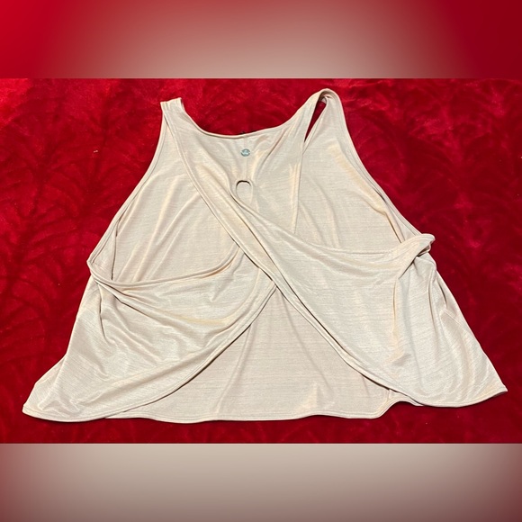 NWT XL Prana Pale Pink criss cross tank top Super cute and flattering Adorbs 🧘 - Picture 16 of 17
